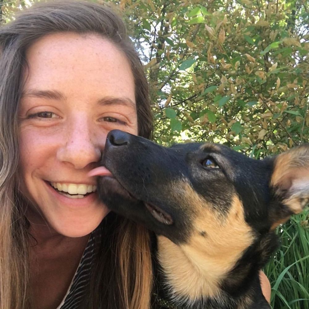 Meet your Posher, Chloé